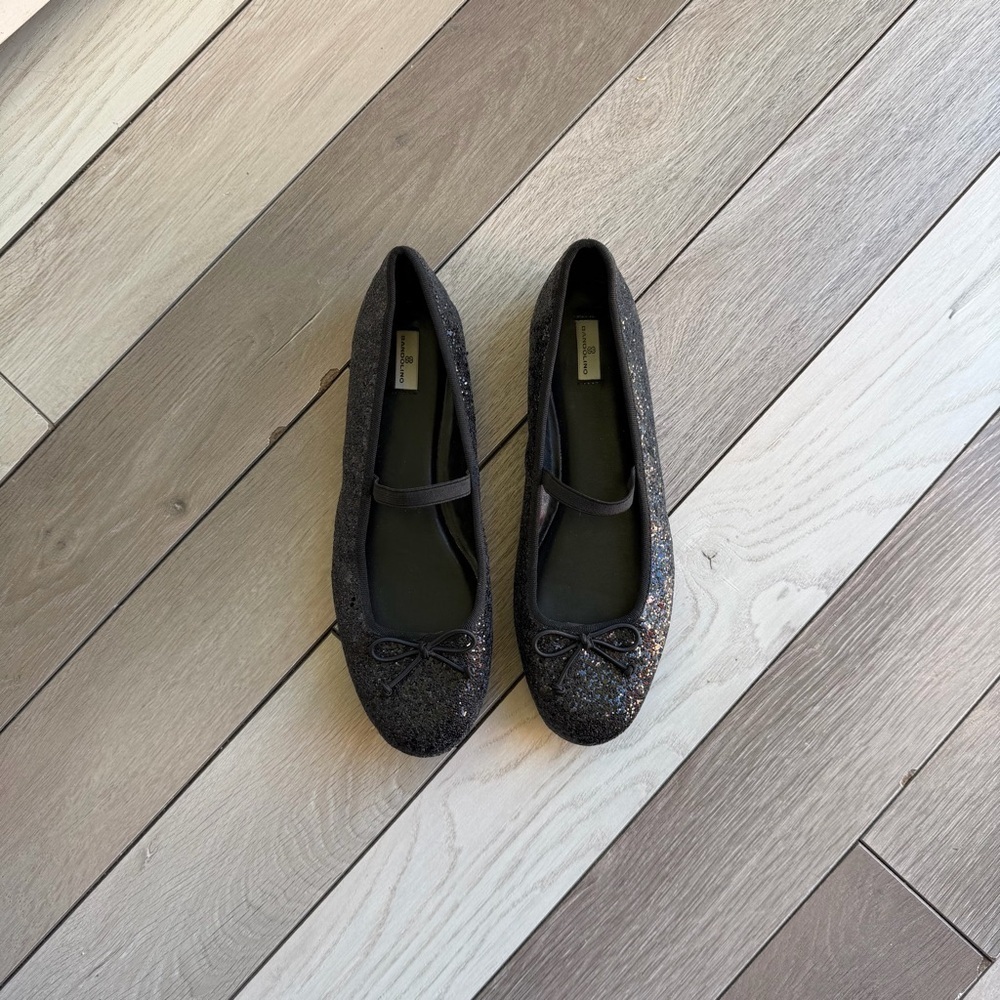 Bandolino Women’s Phalon Mary Jane Ballet Black Glitter Flats